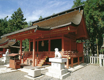 日𠮷神社本殿