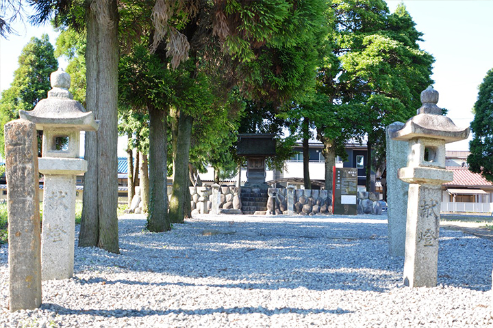 白山神社の写真